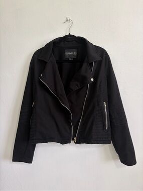 Forever 21+ Black Moto Jacket Plus Size | Quilted Detail